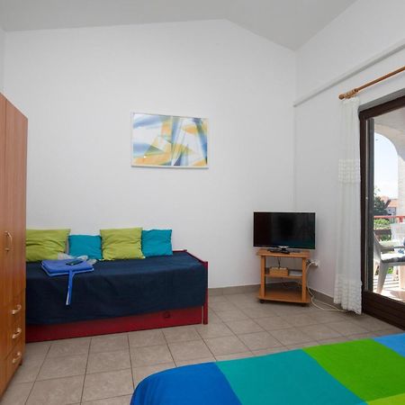 Apartments Brankica Island - Happy Rentals วานตาชิชี ภายนอก รูปภาพ