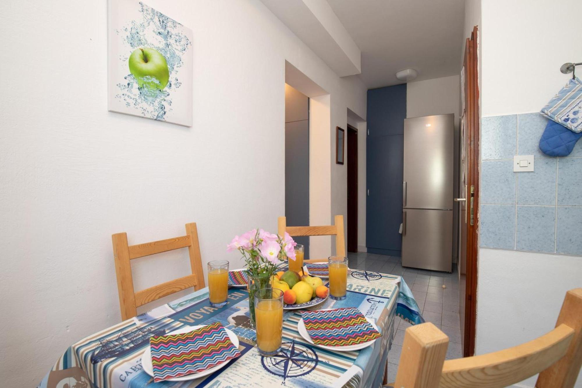 Apartments Brankica Island - Happy Rentals วานตาชิชี ภายนอก รูปภาพ