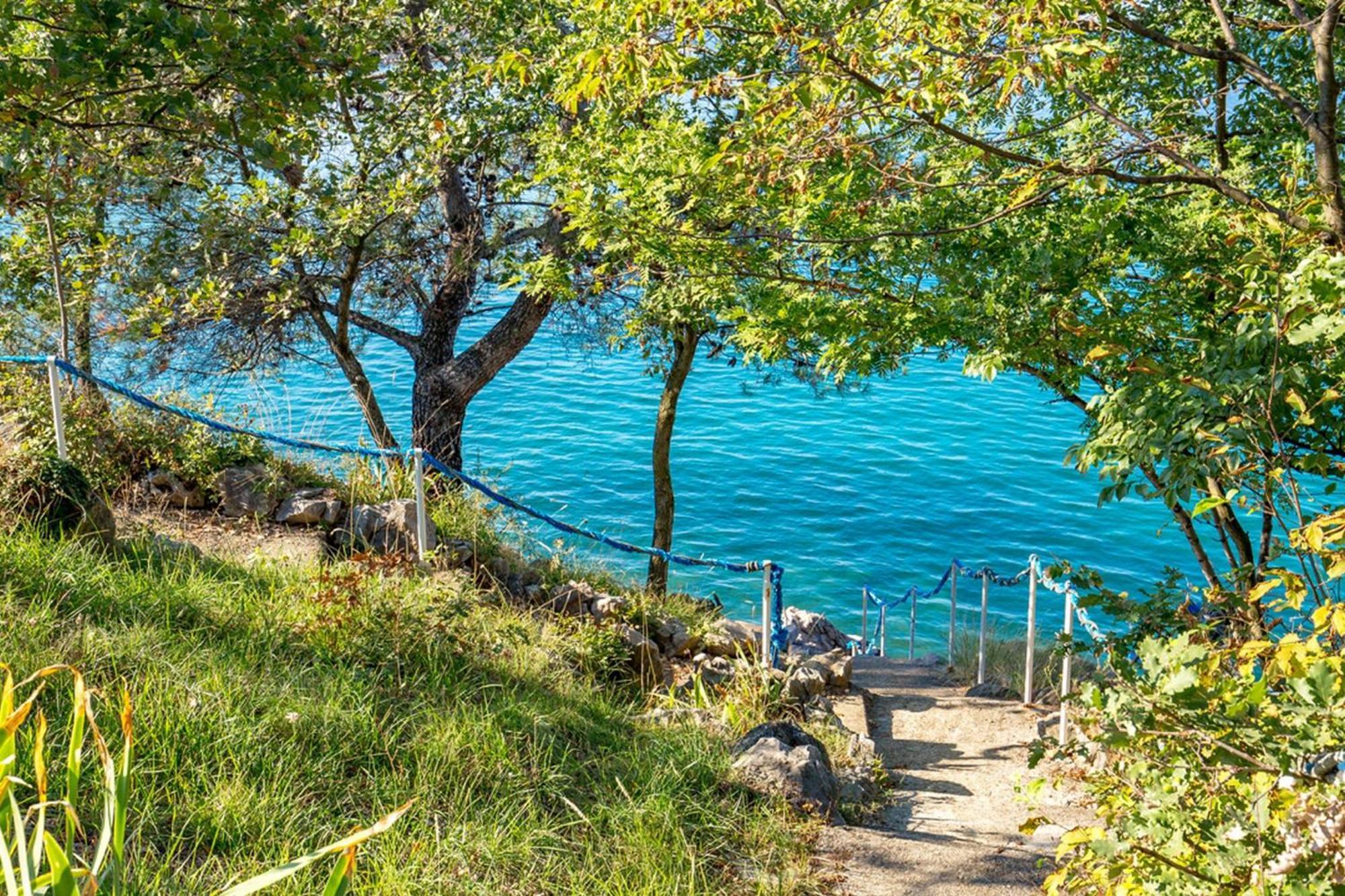 Apartments Brankica Island - Happy Rentals วานตาชิชี ภายนอก รูปภาพ